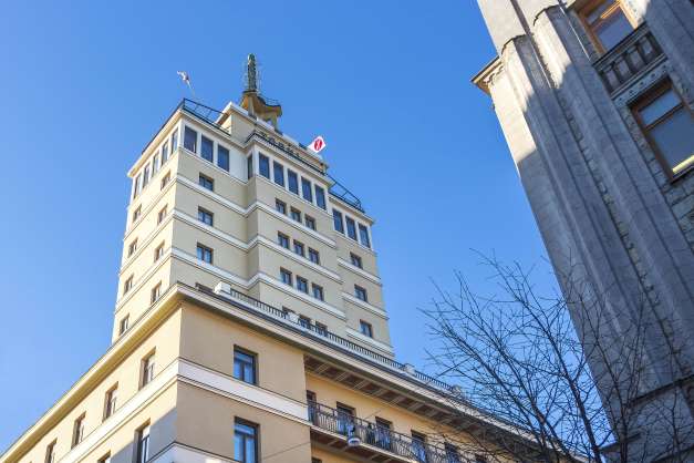 Solo Sokos Hotel Torni Helsinki. Pilvenpiirtäjähotelli vuodelta 1931.