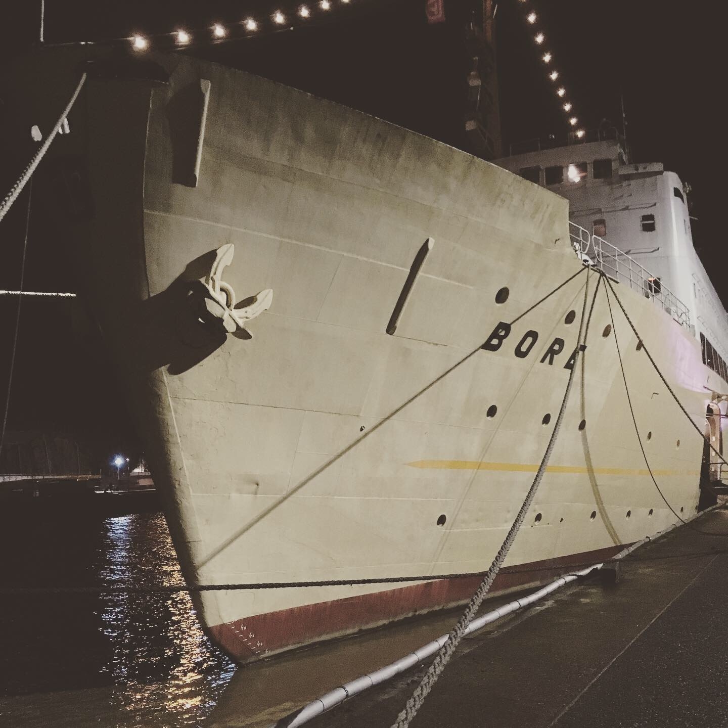 Turun ammatti-instituutti sulkee toistaiseksi opetusravintolatoimintansa ja Laivahostel S/S Boren